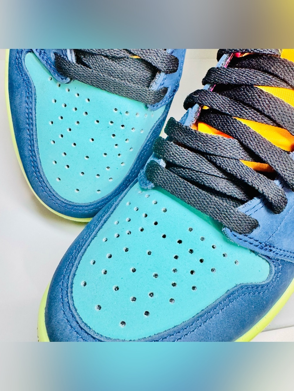 AIR JORDAN 1 HIGH OG “TOKYO BIO HACK” 555088-201 Men’s 7.5 Women’s 9 Clean AF - Picture 2 of 16